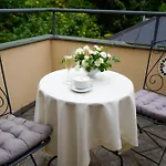 American House Baletowa Bed & Breakfast