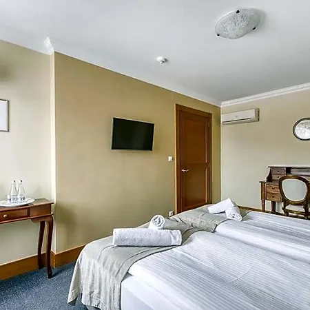American House Baletowa Bed & Breakfast