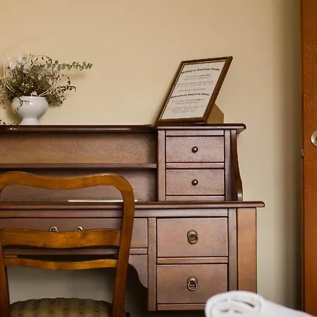 Bed & Breakfast American House Baletowa Varšava