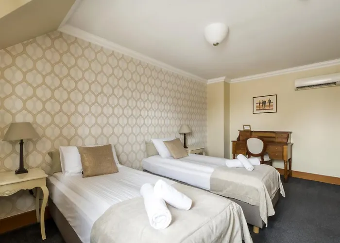 American House Baletowa 3*